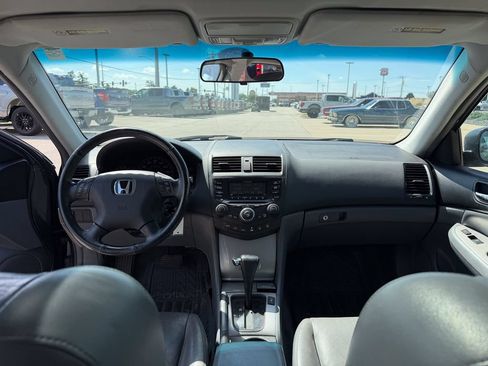 Used 2005 Honda Accord EX-L image 21