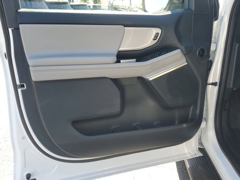 Certified 2025 Ford Expedition Max Active image 20