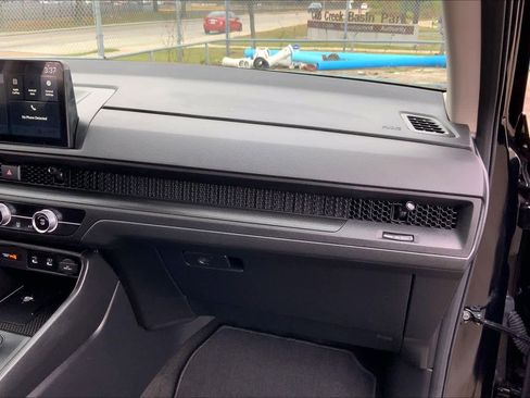 Used 2026 Honda CR-V LX image 17