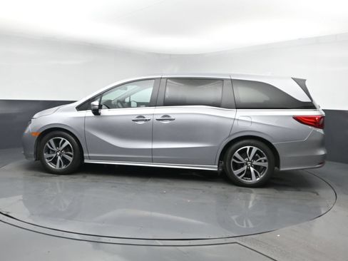 Used 2022 Honda Odyssey Touring image 4