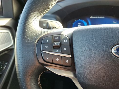 Used 2020 Ford Explorer ST image 22