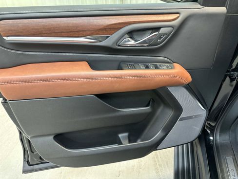 Used 2024 GMC Yukon Denali Ultimate image 26