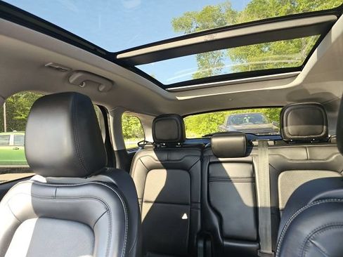 Used 2021 Lincoln Corsair Reserve w/ Elements Package AWD/4WD image 16