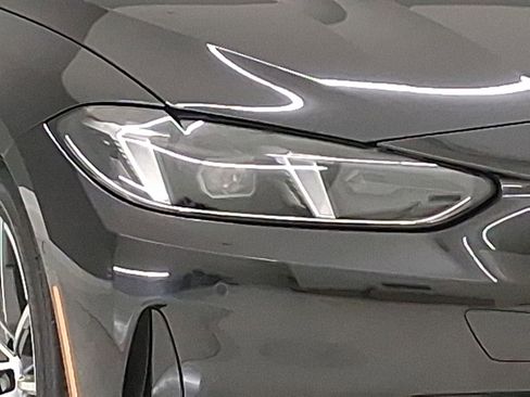 Used 2025 BMW 430i Convertible w/ Premium Package image 9