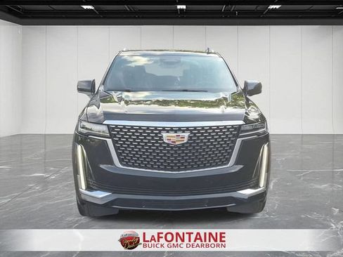 Certified 2022 Cadillac Escalade Luxury AWD/4WD image 8