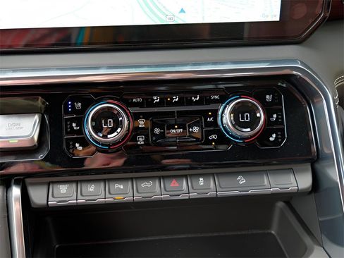 New 2026 GMC Sierra 2500 Denali Ultimate w/ Max Trailering Package image 16