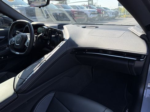 Used 2025 Chevrolet Corvette E-Ray AWD/4WD image 30