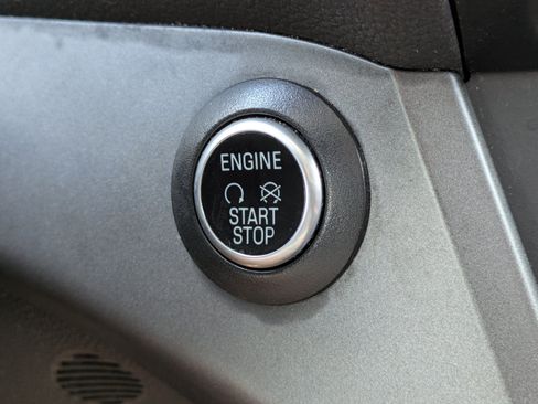 Used 2019 Ford Escape SEL FWD image 27