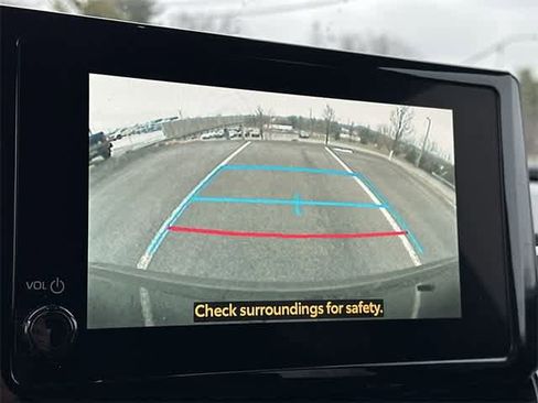 Used 2023 Toyota Corolla Cross LE image 14