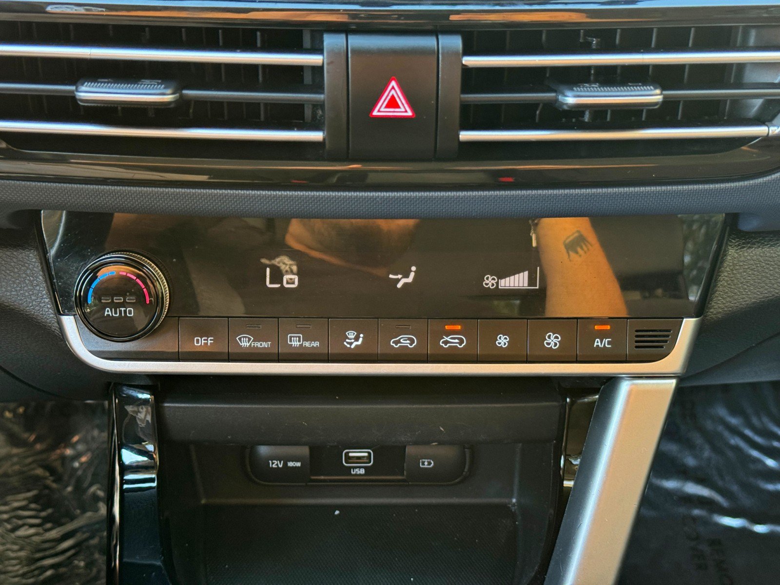 Used 2022 Kia Seltos S FWD image 24