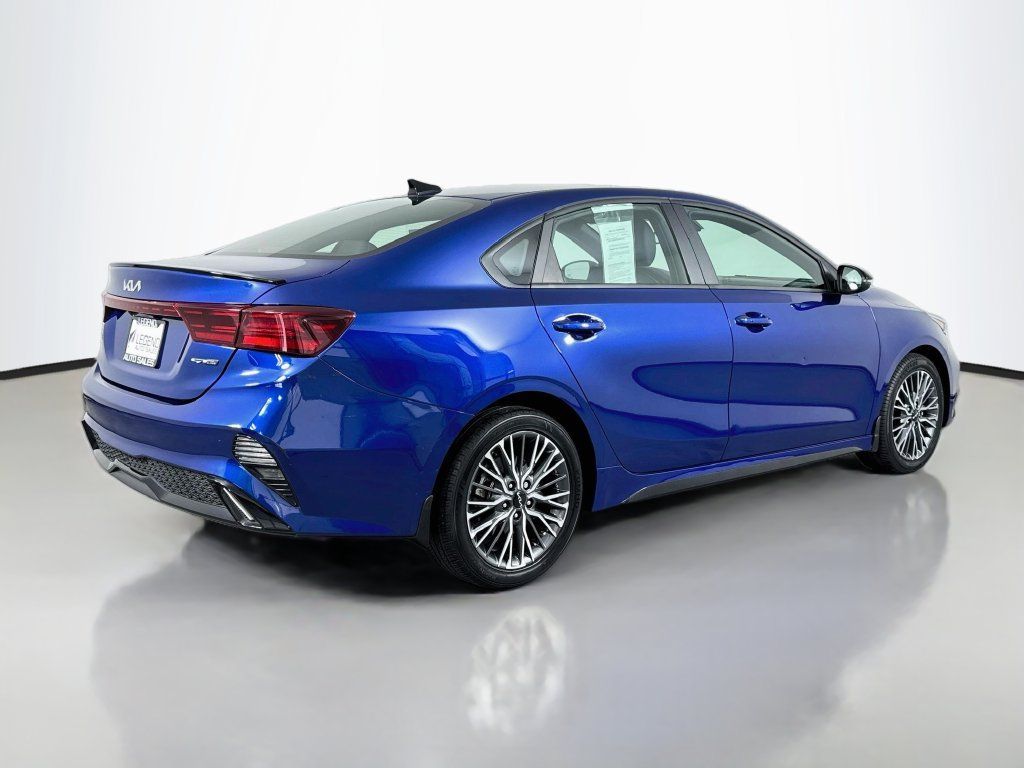 Used 2024 Kia Forte GT-Line FWD image 7