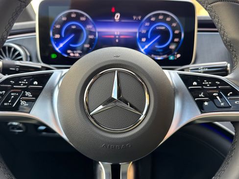 New 2026 Mercedes-Benz EQE 320 4MATIC Sedan image 15