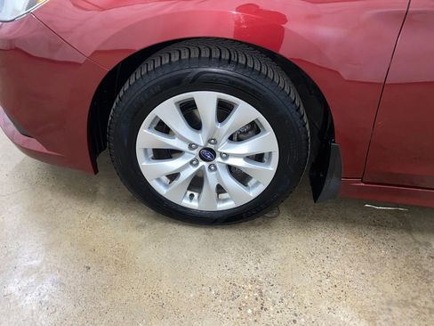 Used 2016 Subaru Legacy 2.5i Premium AWD/4WD image 23