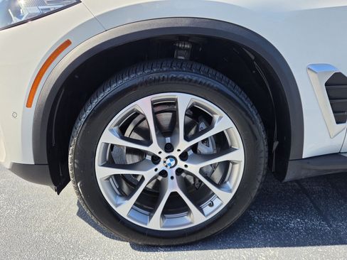Used 2026 BMW X5 sDrive40i RWD image 12