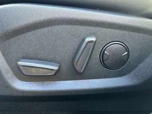 Used 2022 Ford Edge SEL w/ Convenience Package image 57