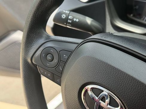 Used 2023 Toyota Corolla LE FWD image 13