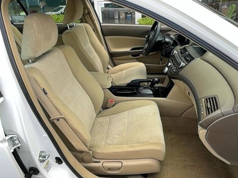 Used 2009 Honda Accord LX-P image 15
