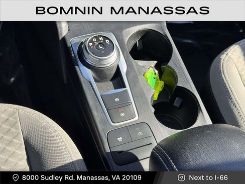 Used 2022 Ford Escape SE w/ SE Sport Appearance Package image 22