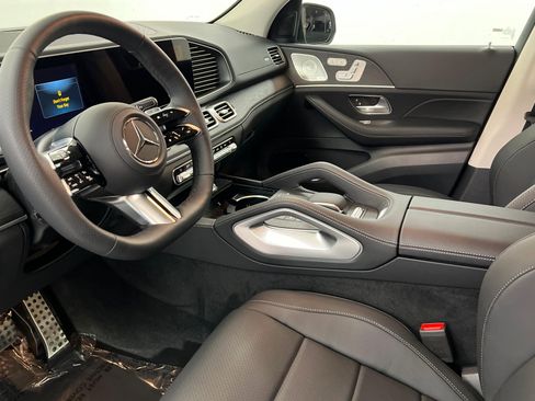 New 2026 Mercedes-Benz GLS 450 4MATIC image 15