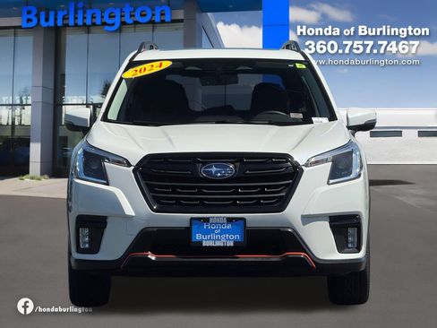 Used 2024 Subaru Forester Sport AWD/4WD image 10