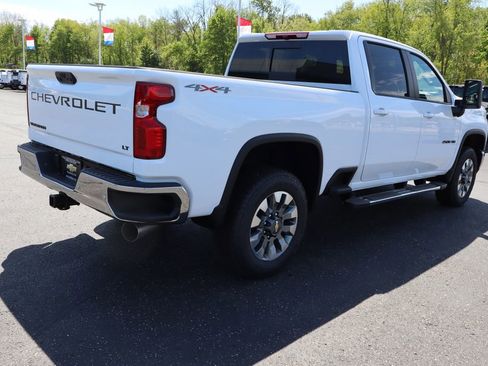 New 2026 Chevrolet Silverado 2500 LT w/ All Star Edition AWD/4WD image 16