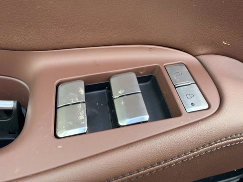 New 2026 Lincoln Navigator Reserve AWD/4WD image 10