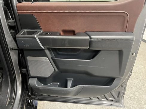 Used 2022 Ford F150 Lariat image 46