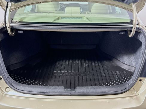 Certified 2017 Honda Accord EX-L image 16