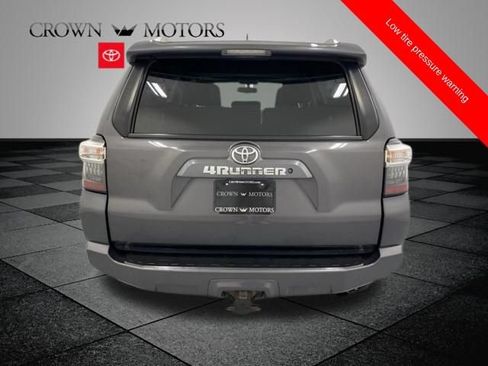 Used 2016 Toyota 4Runner SR5 Premium AWD/4WD image 5