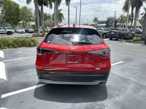 Certified 2025 Honda HR-V Sport image 7