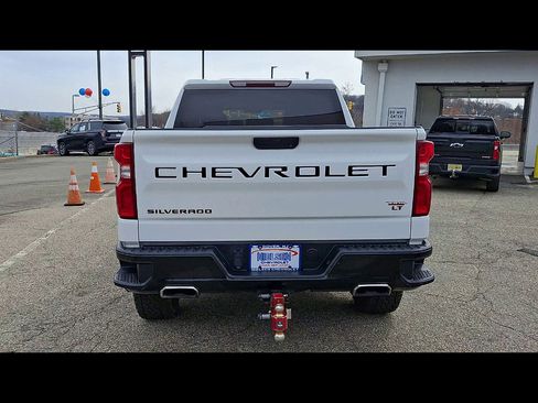 Certified 2020 Chevrolet Silverado 1500 LT Trail Boss w/ Convenience Package image 7