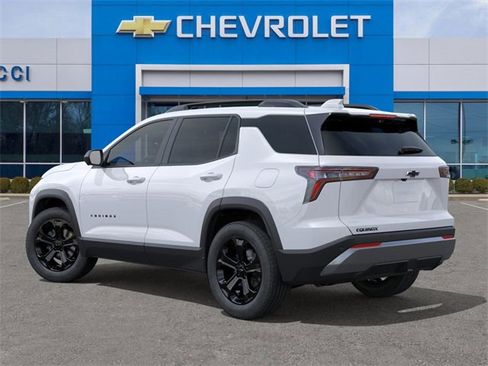 New 2026 Chevrolet Equinox LT image 3