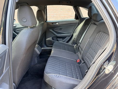Used 2024 Volkswagen Jetta Sport FWD image 21