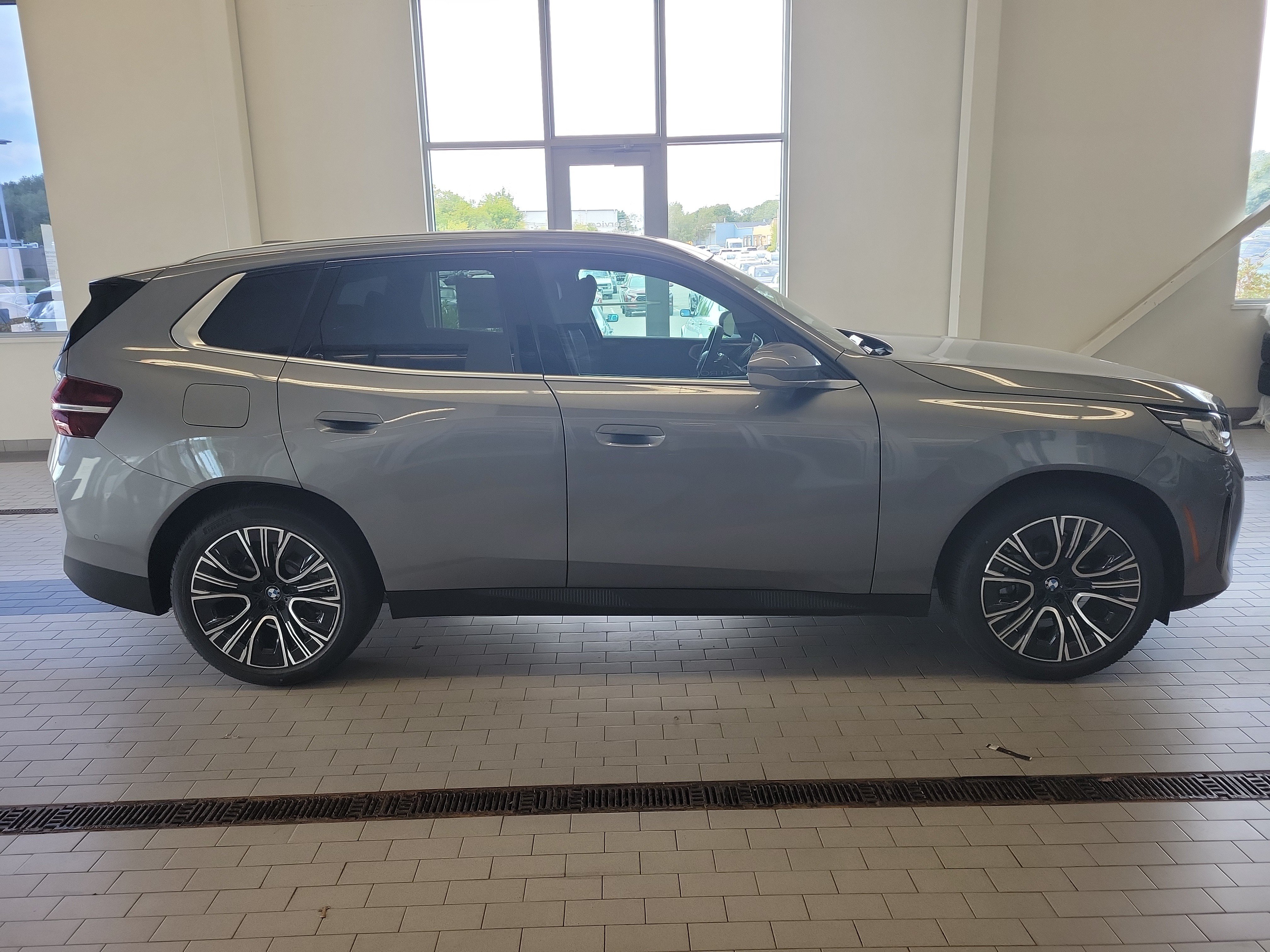 Used 2026 BMW X3 xDrive30i w/ Convenience Package AWD/4WD image 4