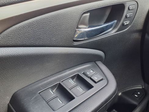 Used 2019 Honda Pilot EX-L image 11