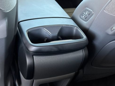 New 2026 Kia EV9 Wind image 5