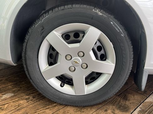 Used 2008 Chevrolet Cobalt LT image 36