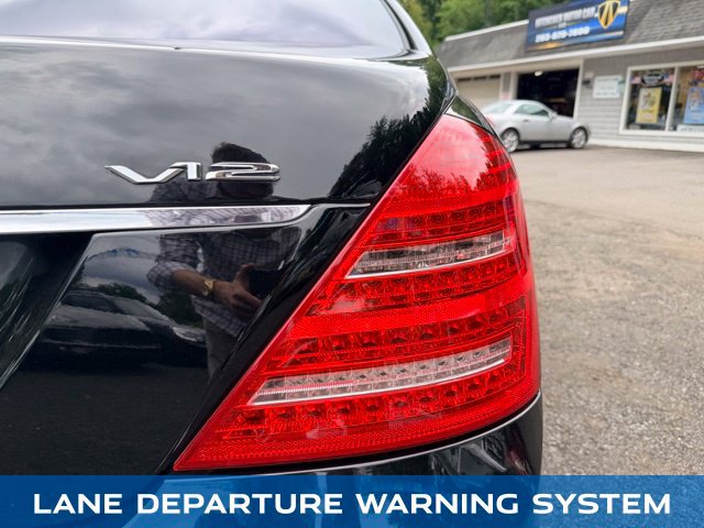 Used 2011 Mercedes-Benz S 600 image 16