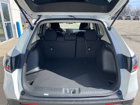 New 2026 Honda HR-V LX image 13