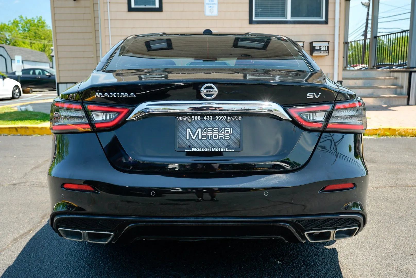 Used 2022 Nissan Maxima SV w/ Floor Mat Group FWD image 6