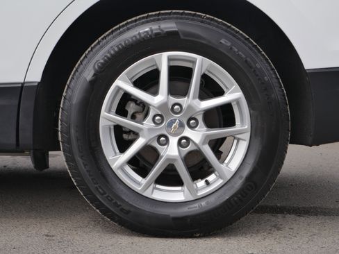 Used 2022 Chevrolet Equinox LT image 4