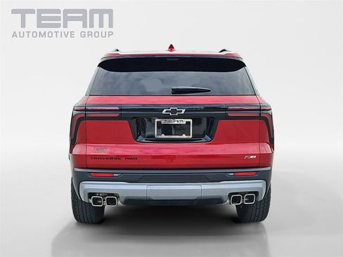 New 2026 Chevrolet Traverse Z71 w/ Enhanced Driving Package image 6