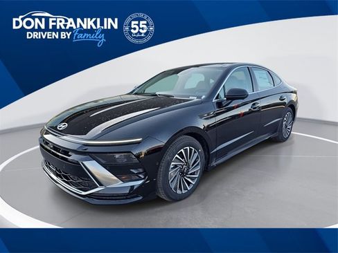 New 2025 Hyundai Sonata Limited image 1