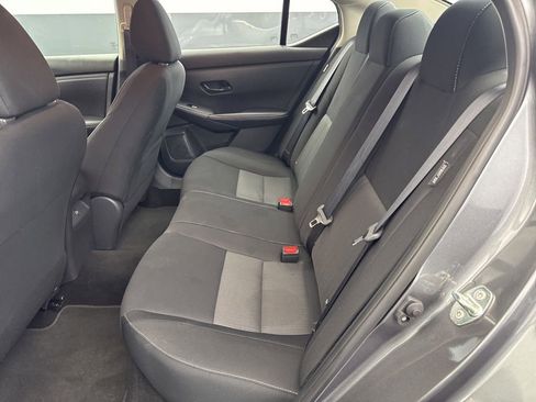 Used 2025 Nissan Sentra SV FWD image 14