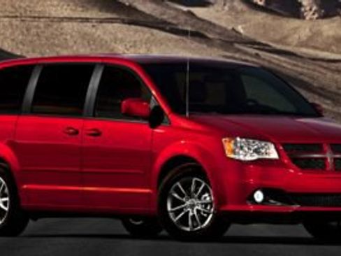 Used 2016 Dodge Grand Caravan R/T image 1