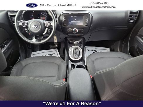 Used 2019 Kia Soul + image 10
