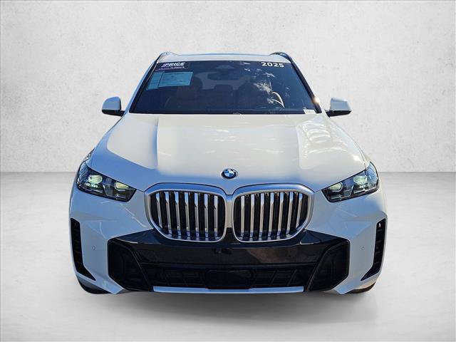 Certified 2025 BMW X5 xDrive40i w/ M Sport Package AWD/4WD image 2