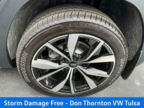 New 2026 Volkswagen Atlas Cross Sport SEL Premium R-Line AWD/4WD image 9