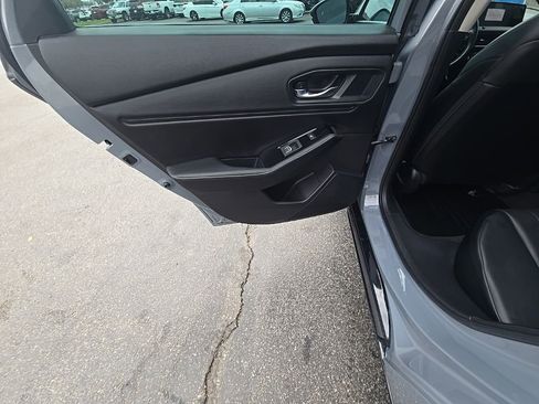 Used 2023 Honda Accord Touring image 24