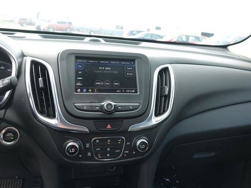 Used 2021 Chevrolet Equinox LT image 21